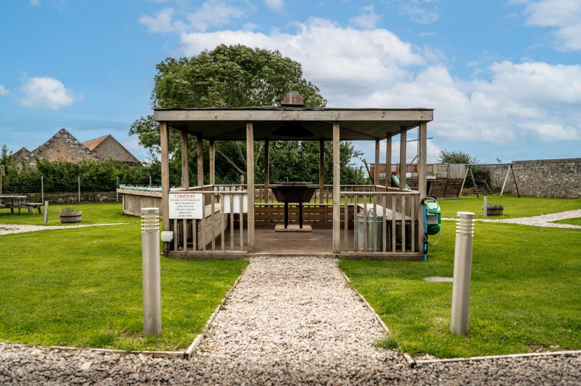 因弗戈登 Delny Glamping And Farm Animals酒店 外观 照片